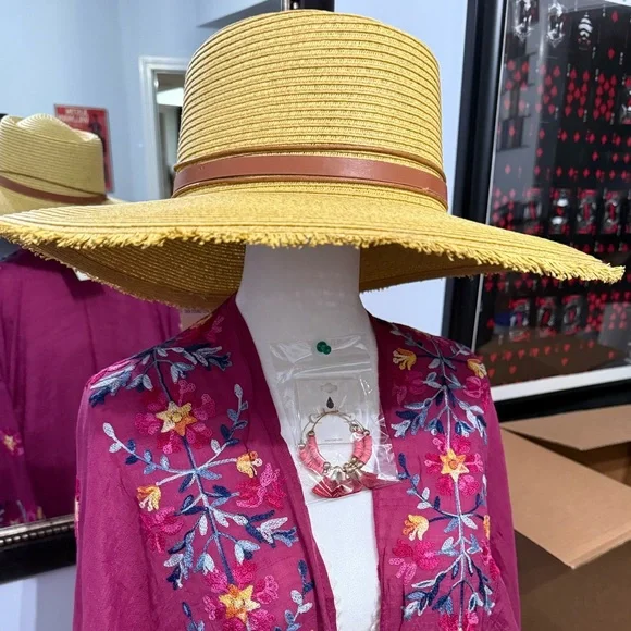 NWT Ruggine Yellow Wide Brim Frayed Edge Straw Hat Boho Sun Hat - Picture 3 of 9